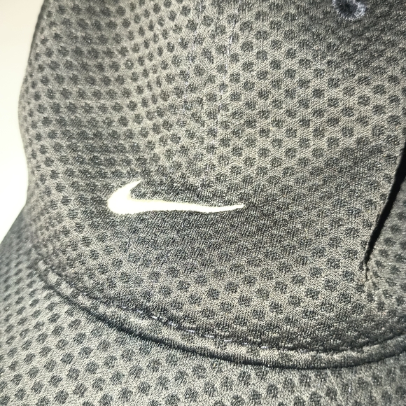 Up for sale is a Nike dri fit ball cap with Velcro closer - Picture 2 of 5